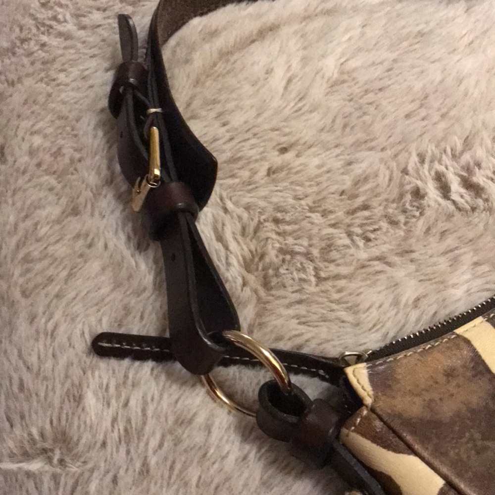 Dooney and Bourke giraffe print bag - Picture 5 of 9